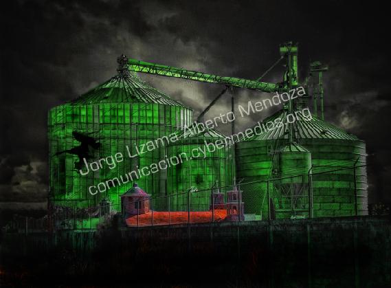 jorge-lizama-refineria-electroluminiscente