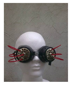 jorge-lizama-cybermedios-lentes-cyberpunk-estilo-matrix